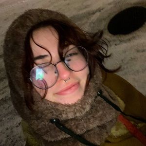 Meet your Posher, Alexi-rose